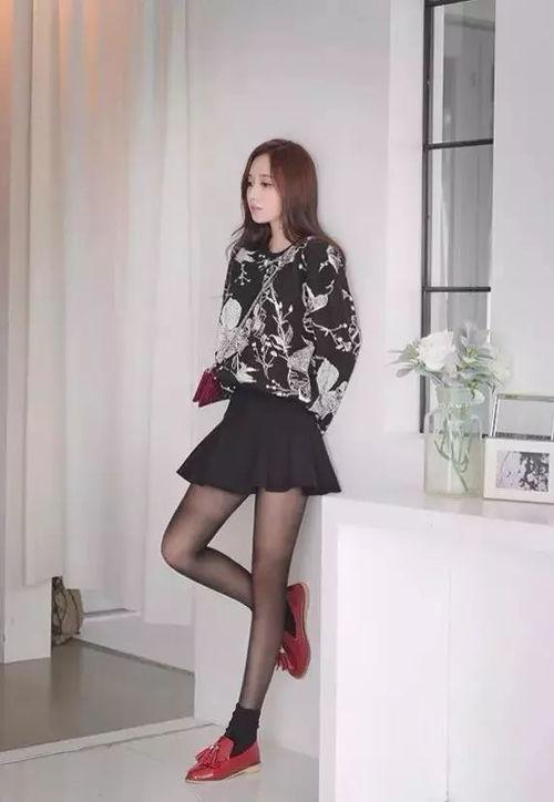 丝袜教师无码番号 下载,一场视觉与心理的双重冲击