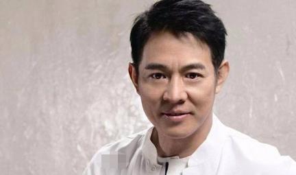 明星如何入香港籍,揭秘明星香港籍入籍之路