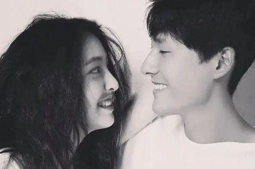 娱乐圈夫妇吃瓜视频,吃瓜视频揭秘甜蜜日常